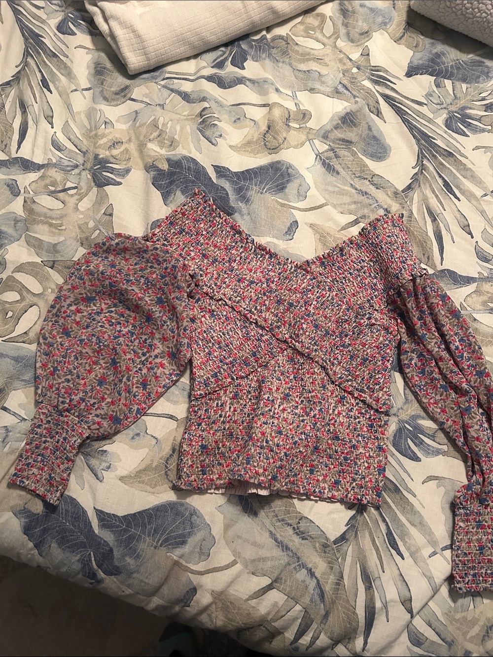 BB Dakota by Steve Madden Pink Mix Floral Off-Shoulder Smocked Top